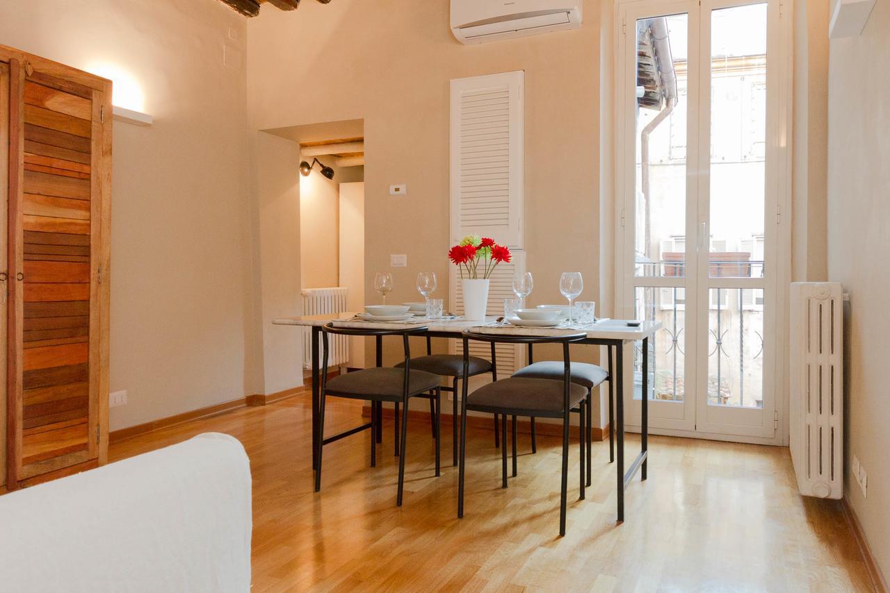 Navona Typical Apartment Roma Ngoại thất bức ảnh